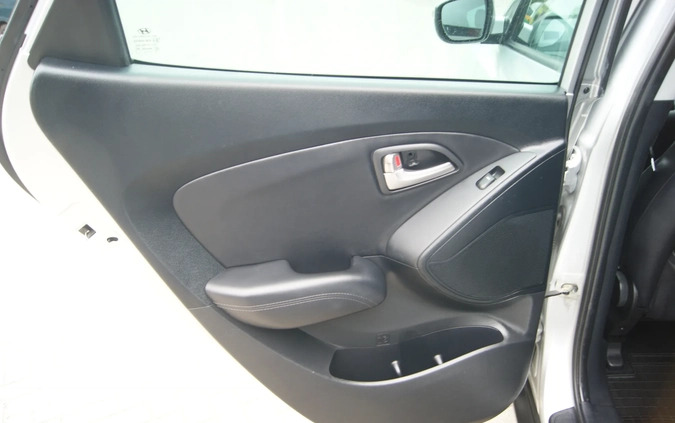 Hyundai ix35 cena 38500 przebieg: 161258, rok produkcji 2013 z Krosno małe 466